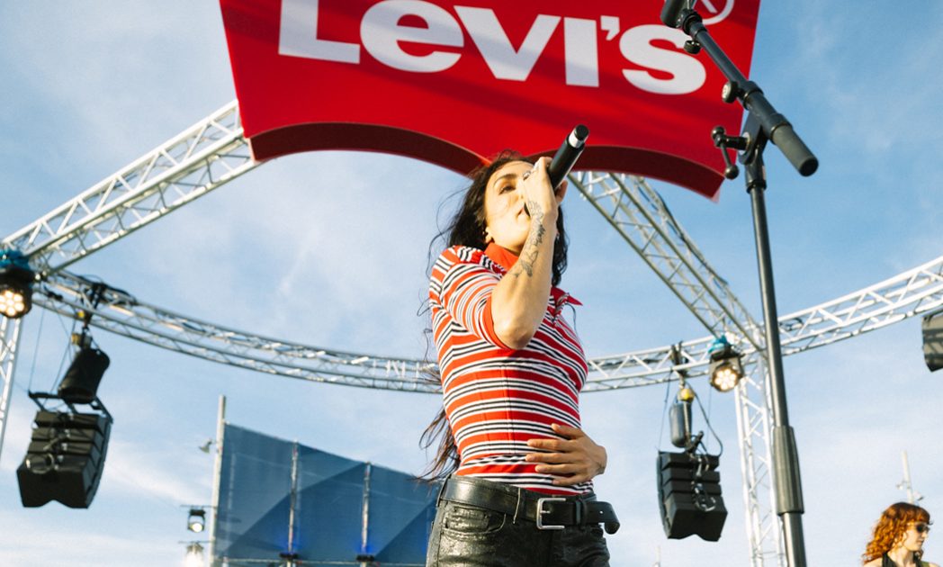levis_binary
